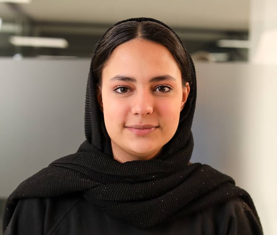 رها توفیق پیروز