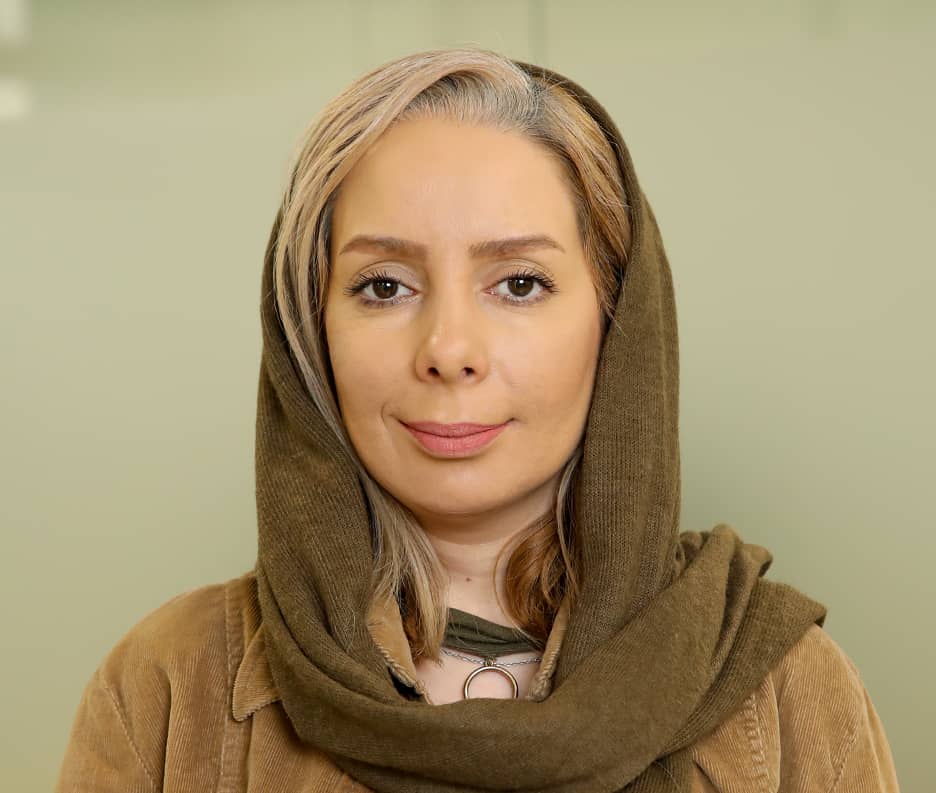  نسترن رسولی