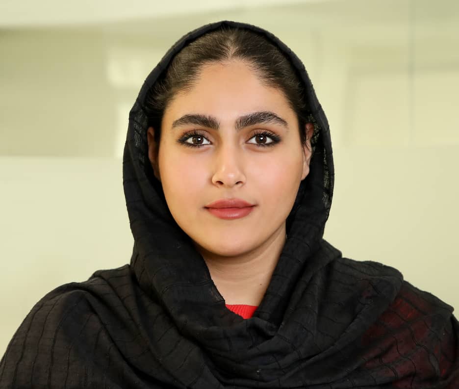 سارا کرمی