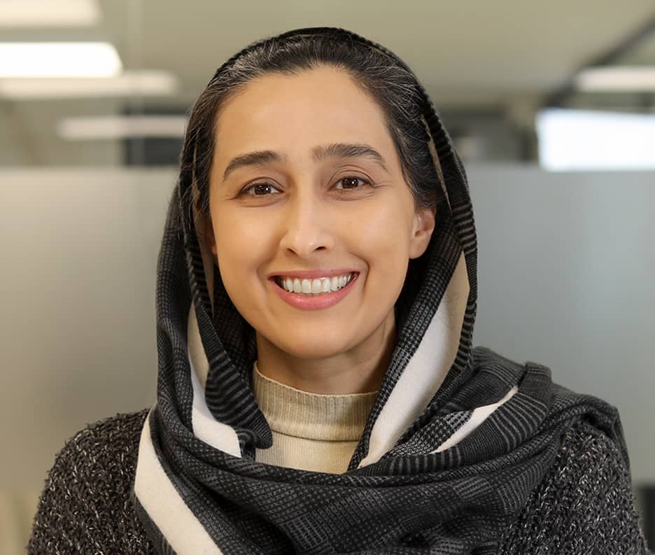 زری سروی