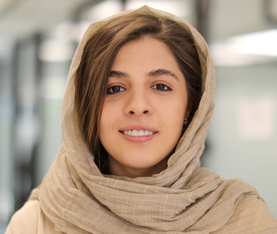 رویا فرج خواهی