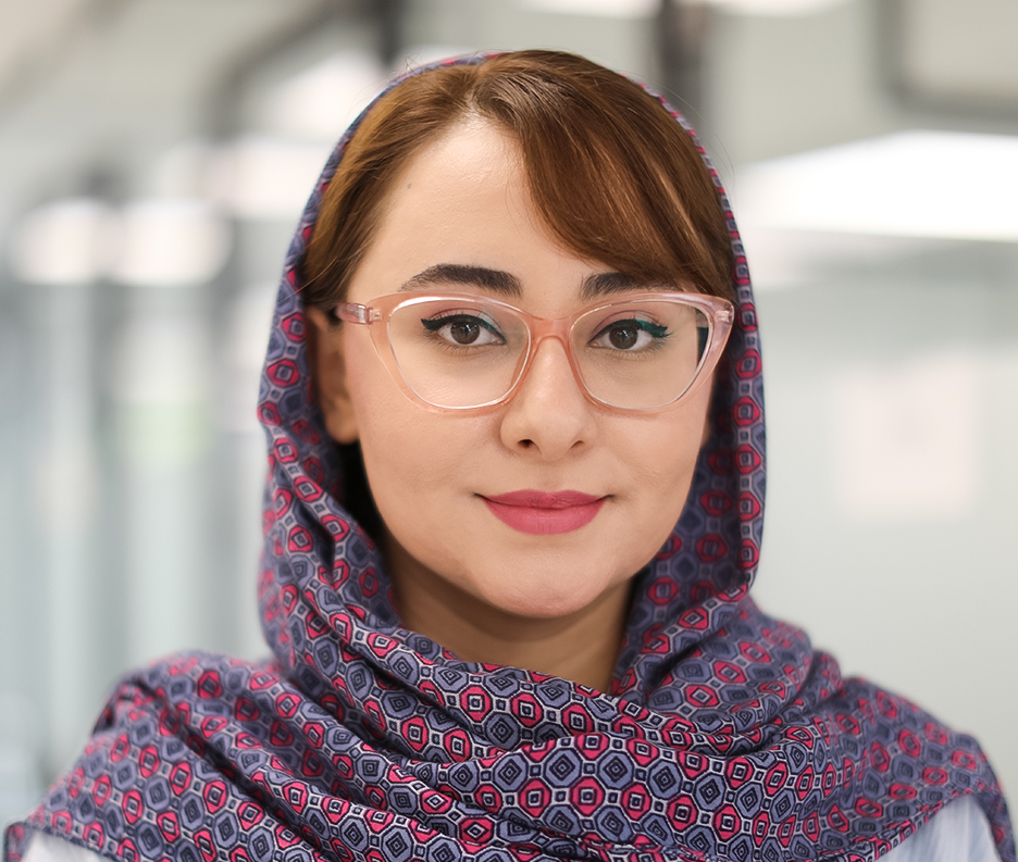 سارا امانی پور